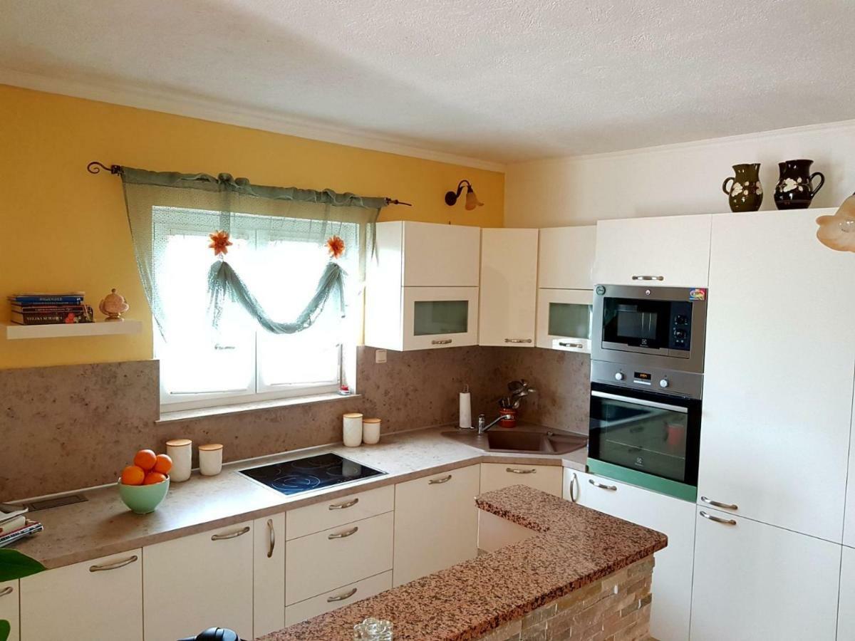 Apartments Tatjana Сень Экстерьер фото